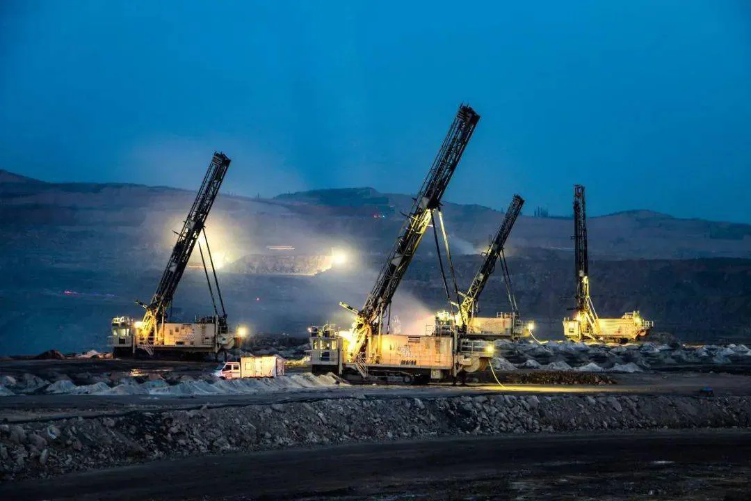 Mining equipment